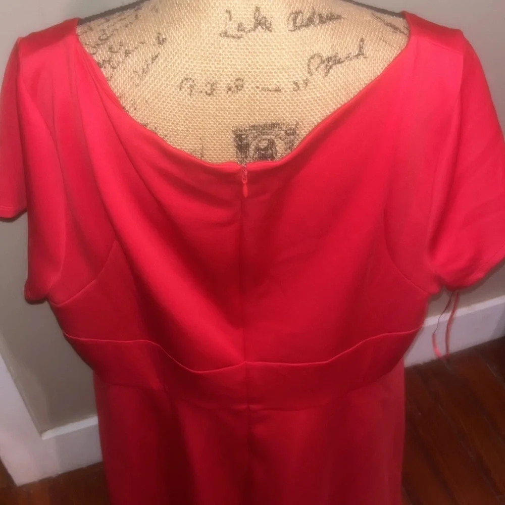 Lane Bryant size 26/28 red dress - Picture 2 of 5